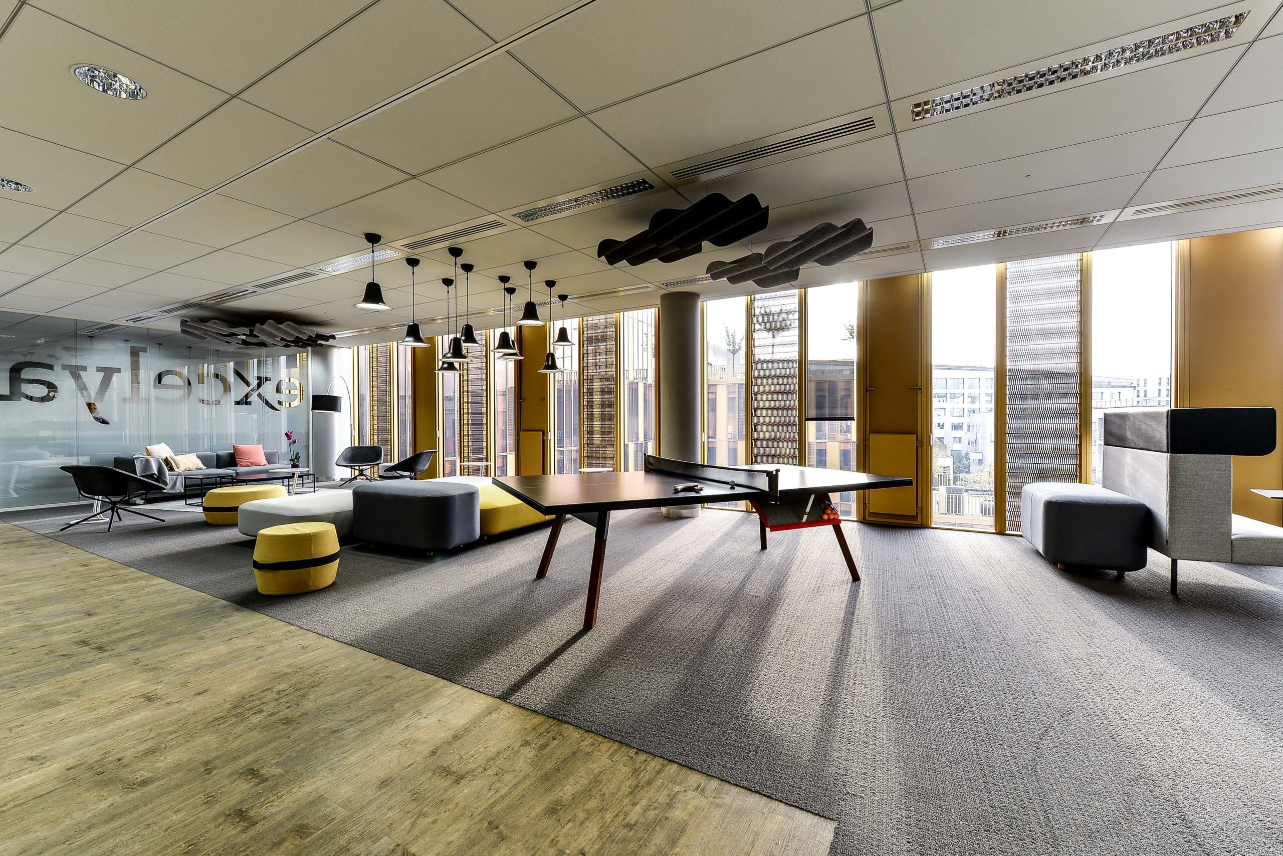 Services aux entreprises