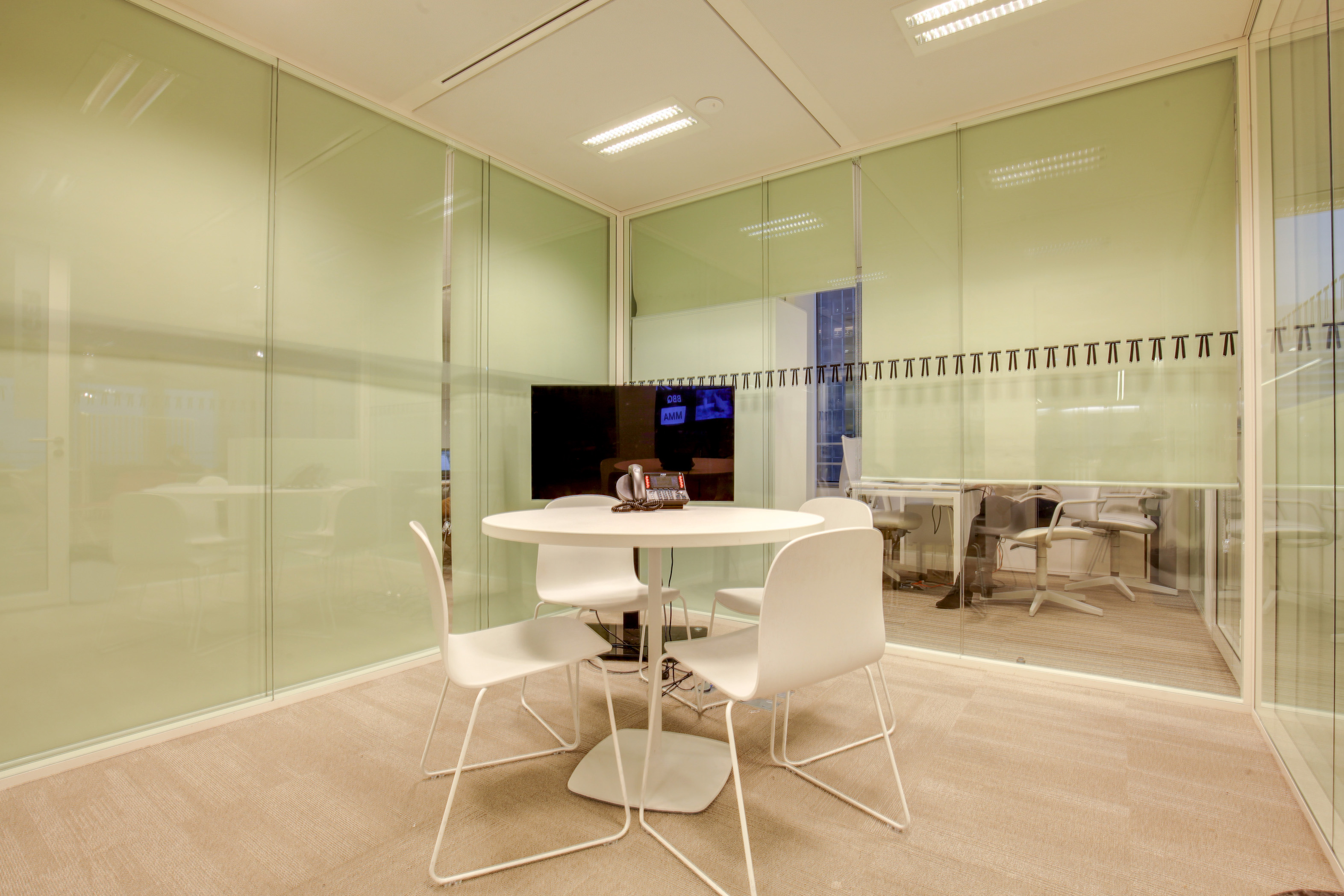 photo-35254745-010-photo-35254745-012