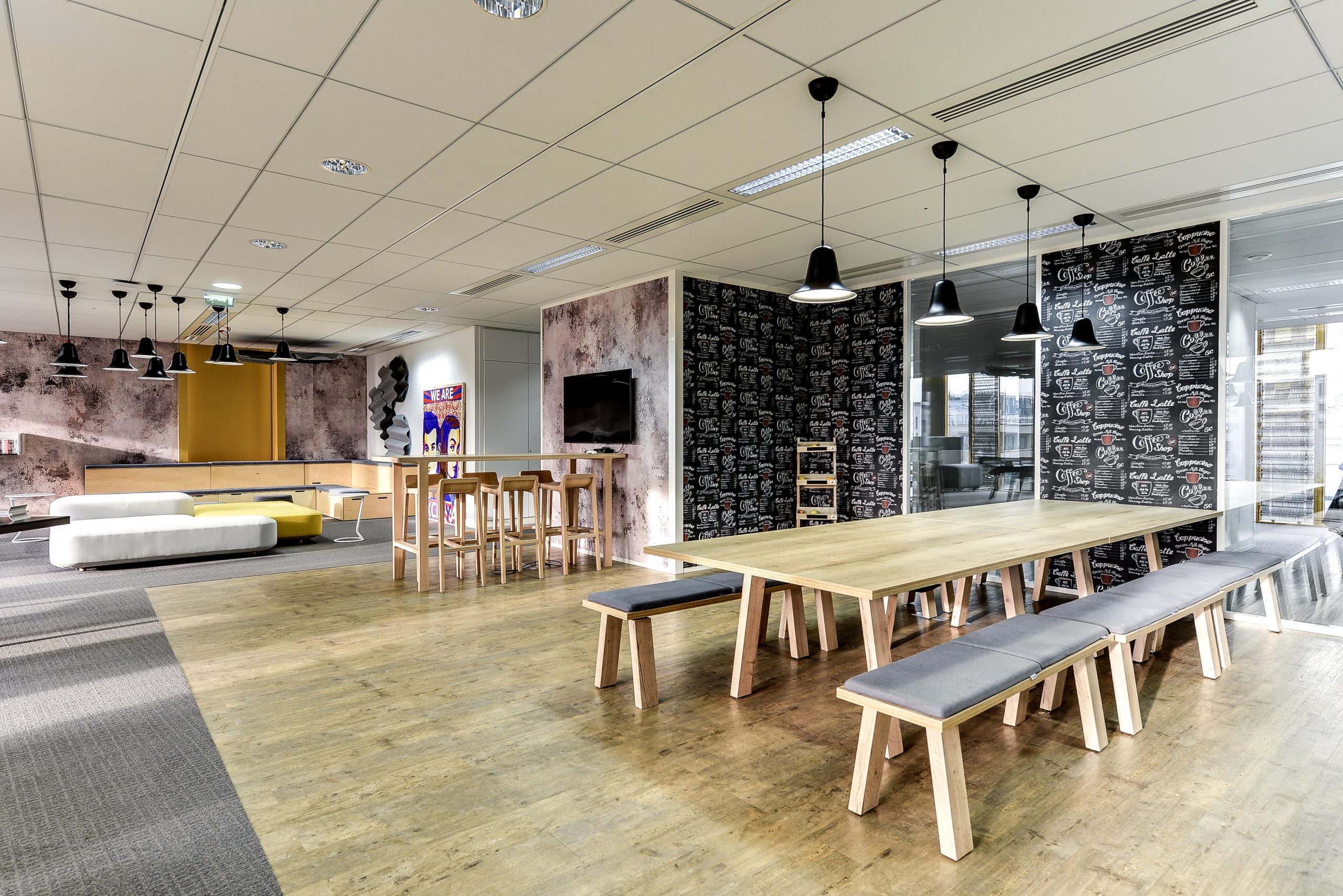 Tous les chiffres sur l’espace travail et le bien-être au travail